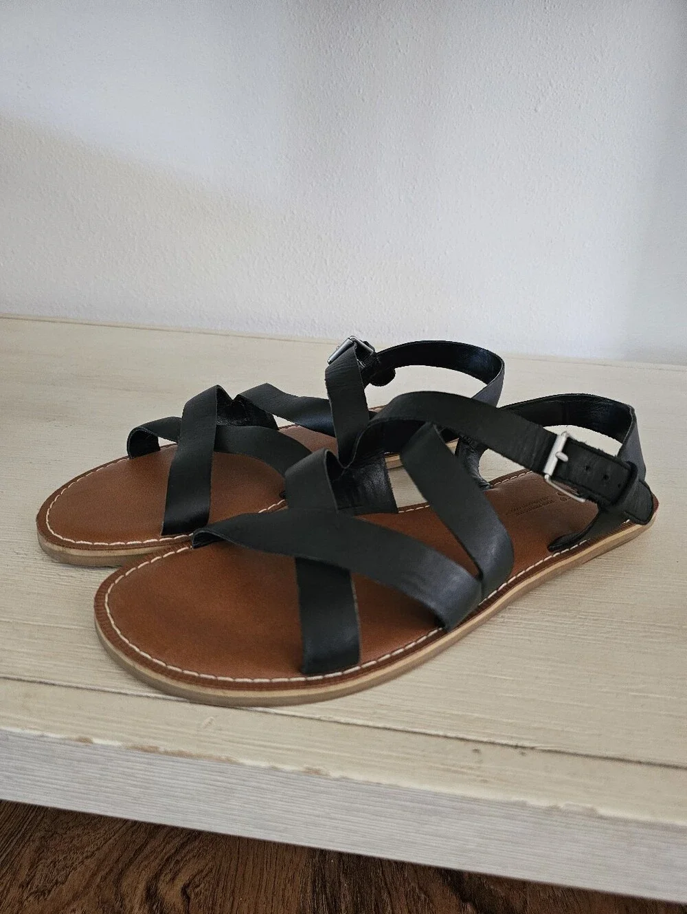 Toms Black Strappy Leather Sandals
